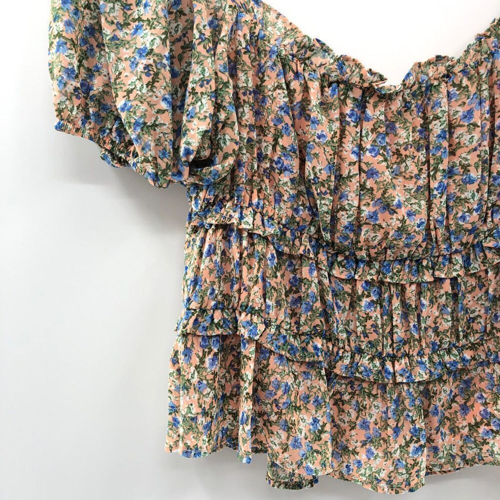 ASTR The Label Ruffle Ruched Short Sleeve Top PEACH BLUE DITSY M - Picture 3 of 8
